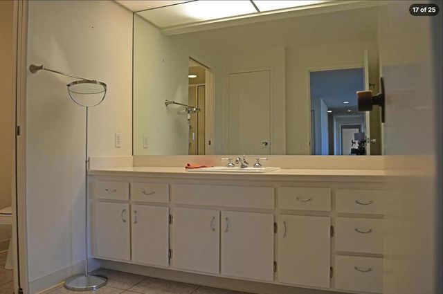 910 Island Drive 404, Rancho Mirage, CA 92270