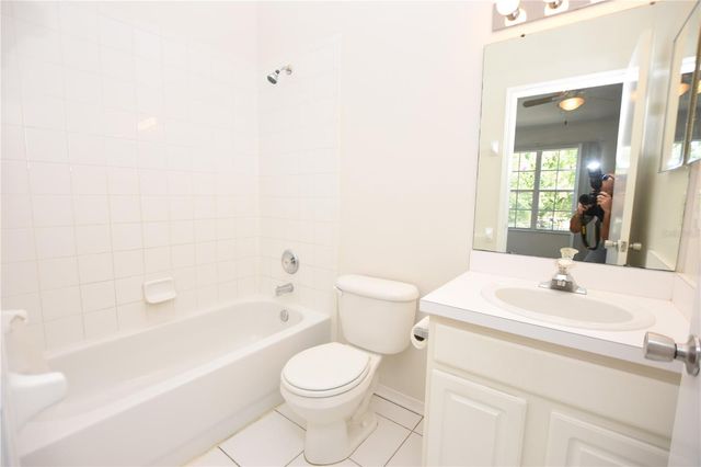 2308 LAKE WOODBERRY CIRCLE, Brandon, FL 33510
