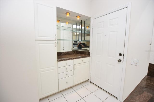 2308 LAKE WOODBERRY CIRCLE, Brandon, FL 33510