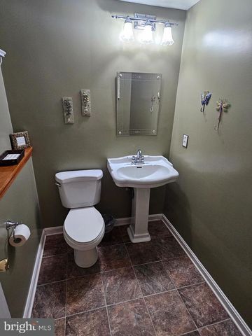 224 MAPLE AVE, Glen Burnie, MD 21061