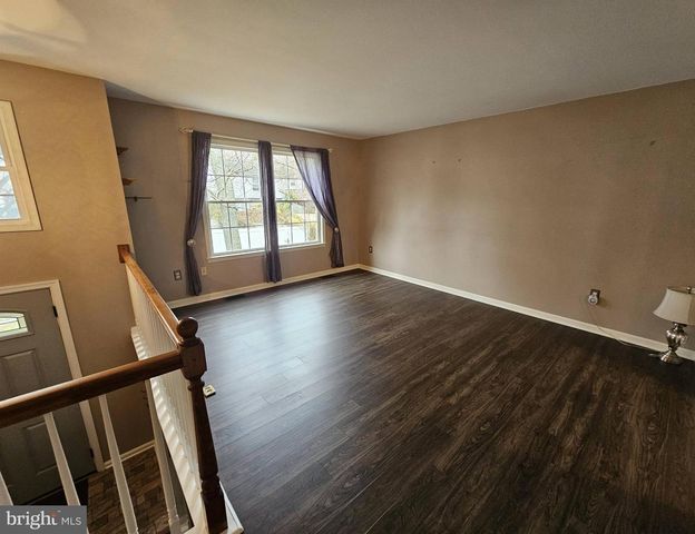 224 MAPLE AVE, Glen Burnie, MD 21061