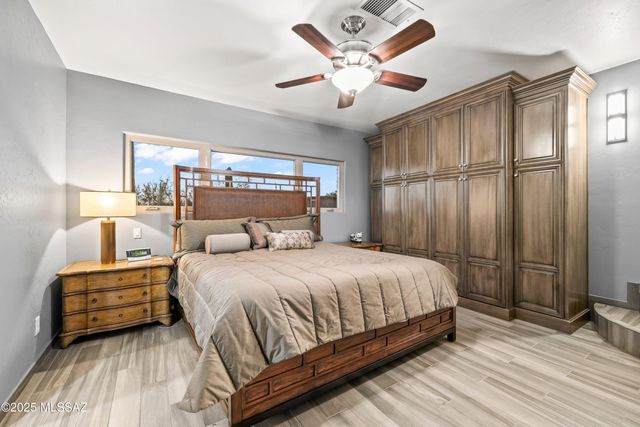 6731 N Pontatoc Road, Tucson, AZ 85718