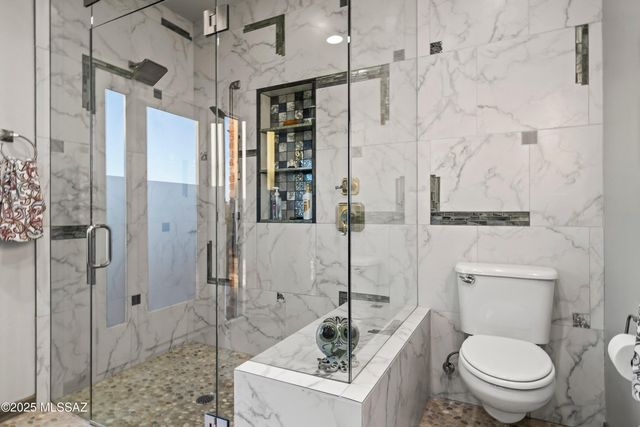 6731 N Pontatoc Road, Tucson, AZ 85718