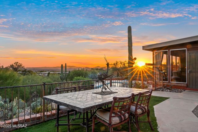 6731 N Pontatoc Road, Tucson, AZ 85718