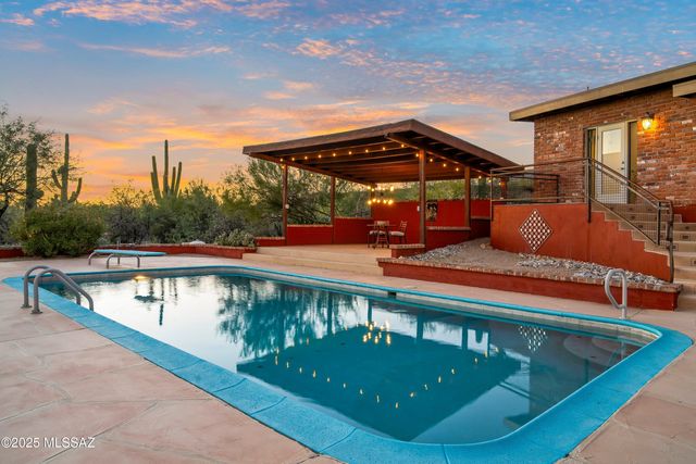 6731 N Pontatoc Road, Tucson, AZ 85718