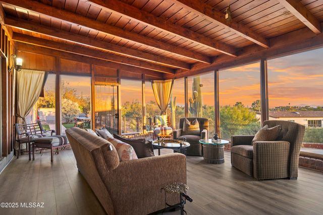 6731 N Pontatoc Road, Tucson, AZ 85718