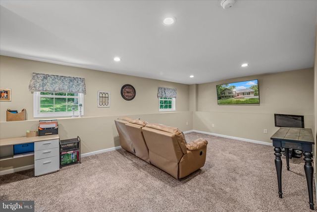 5 EGRET CT, Gerrardstown, WV 25420