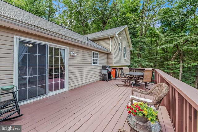 5 EGRET CT, Gerrardstown, WV 25420