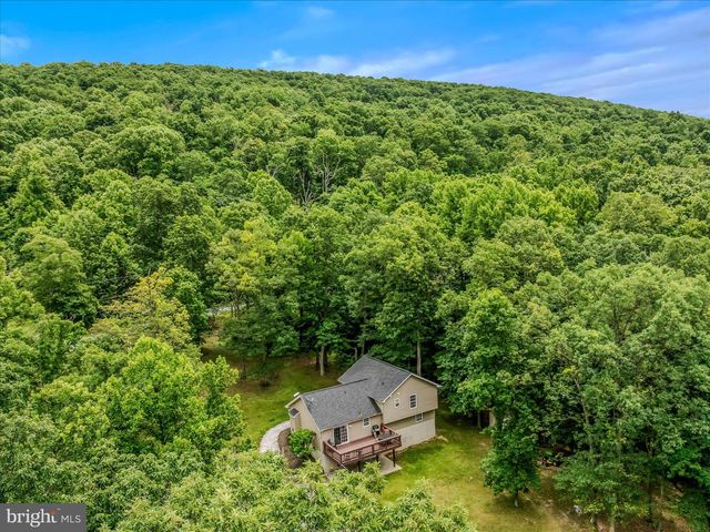 5 EGRET CT, Gerrardstown, WV 25420