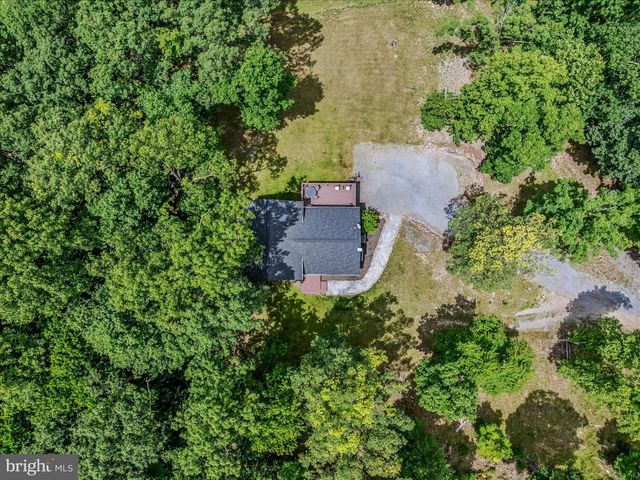 5 EGRET CT, Gerrardstown, WV 25420