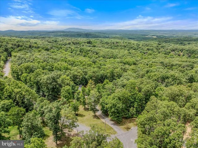 5 EGRET CT, Gerrardstown, WV 25420