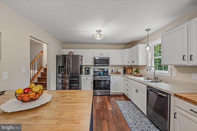 5 EGRET CT, Gerrardstown, WV 25420