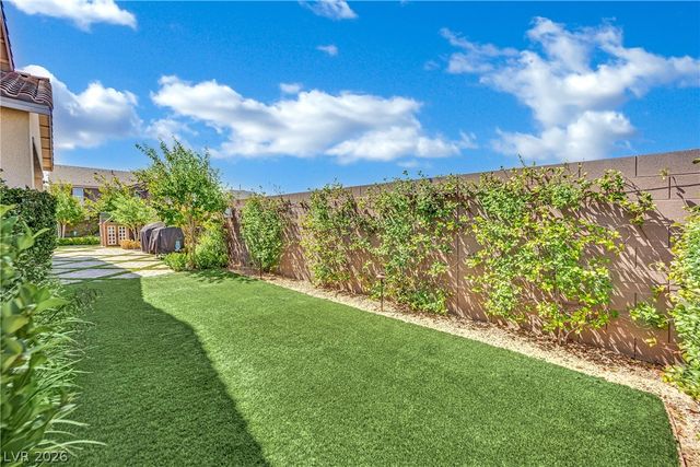 2543 Strathmill Avenue, Henderson, NV 89044