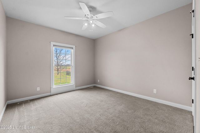 294 Heritage Hill Pkwy, Shepherdsville, KY 40165