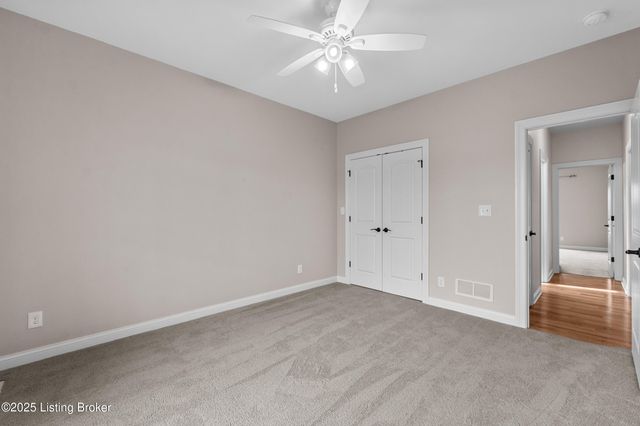 294 Heritage Hill Pkwy, Shepherdsville, KY 40165