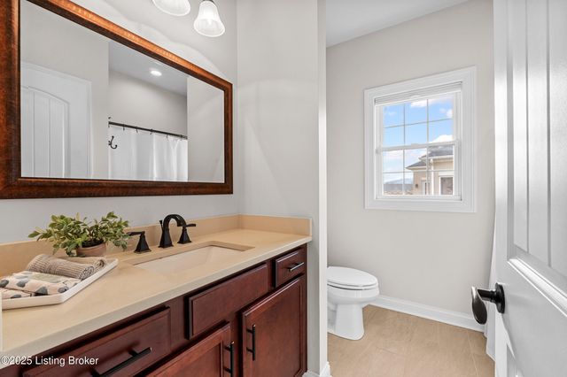 294 Heritage Hill Pkwy, Shepherdsville, KY 40165