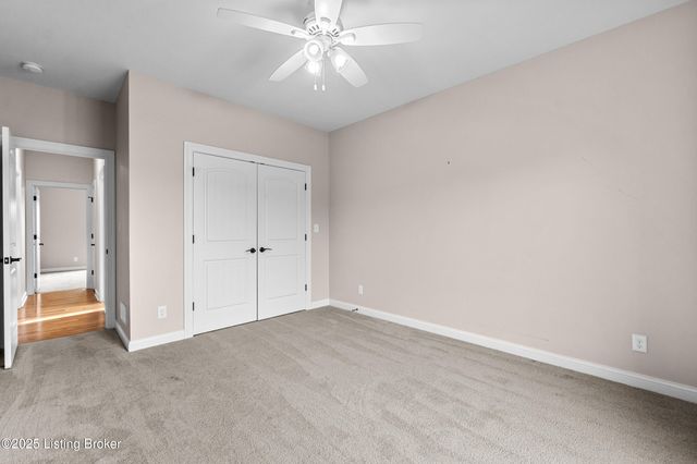 294 Heritage Hill Pkwy, Shepherdsville, KY 40165