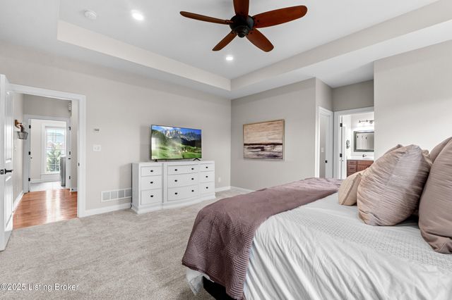 294 Heritage Hill Pkwy, Shepherdsville, KY 40165