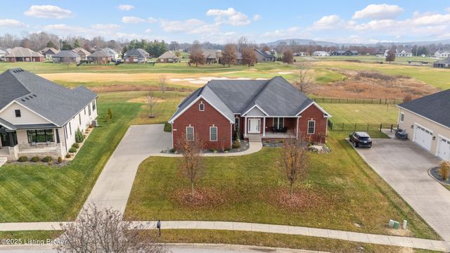 294 Heritage Hill Pkwy, Shepherdsville, KY 40165
