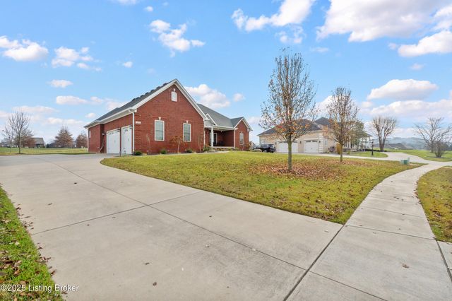 294 Heritage Hill Pkwy, Shepherdsville, KY 40165