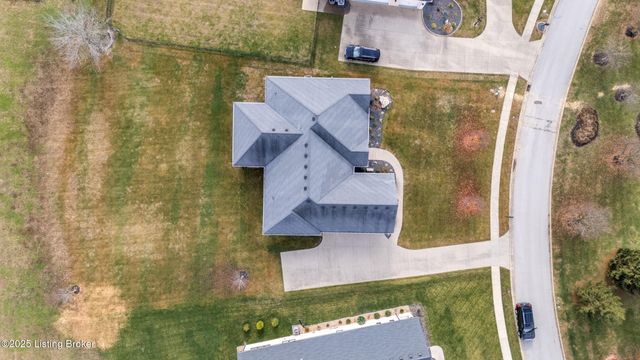 294 Heritage Hill Pkwy, Shepherdsville, KY 40165