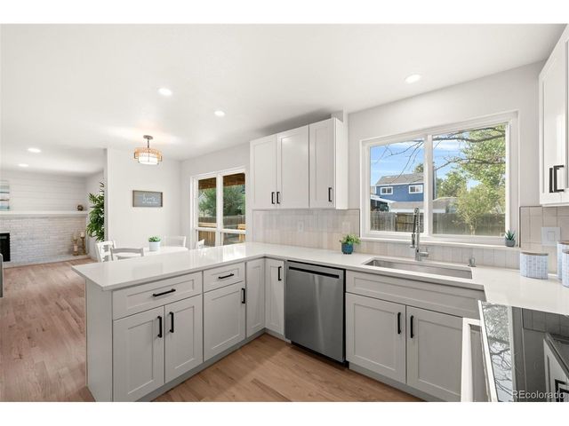 6882 E Rustic Dr, Parker, CO 80138