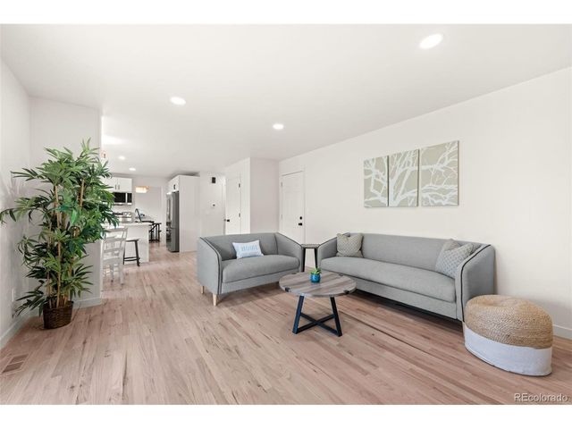 6882 E Rustic Dr, Parker, CO 80138