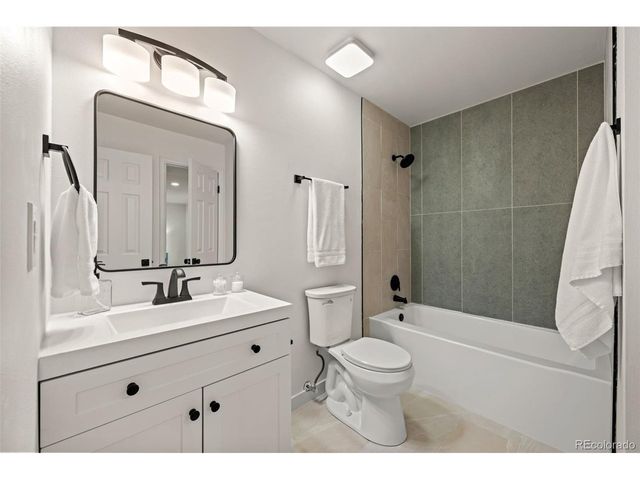 6882 E Rustic Dr, Parker, CO 80138