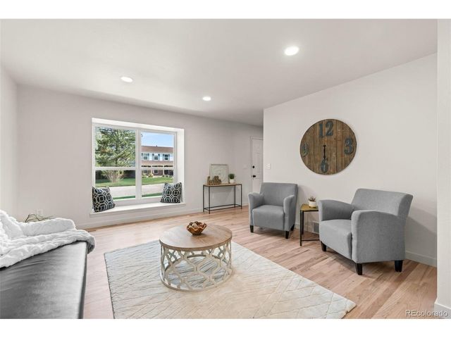 6882 E Rustic Dr, Parker, CO 80138