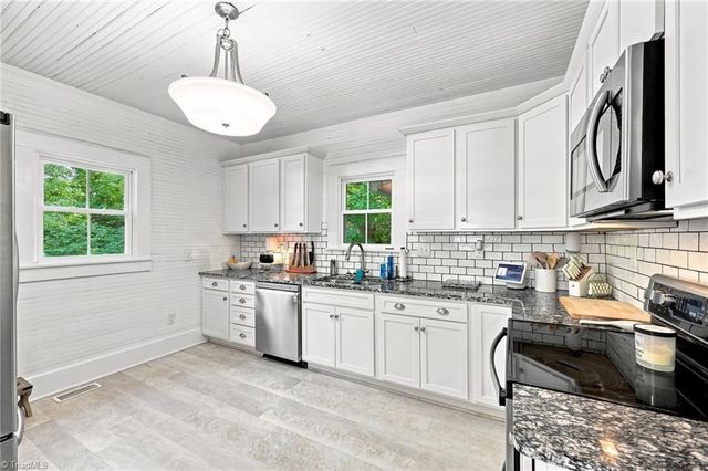 4122 S NC Highway 62, Burlington, NC 27215