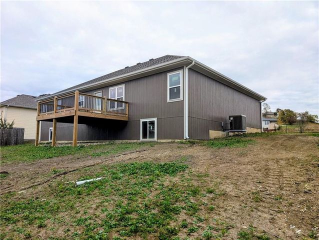 1107 Charles Street, Knob Noster, MO 65336