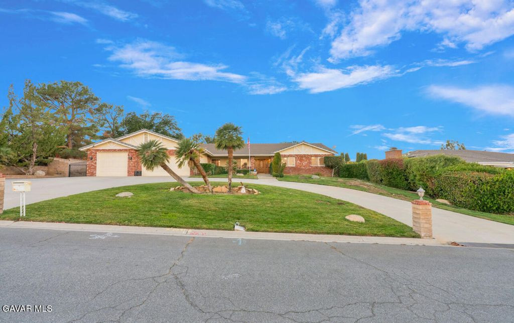 41653 W 62nd Street, Palmdale, CA 93551