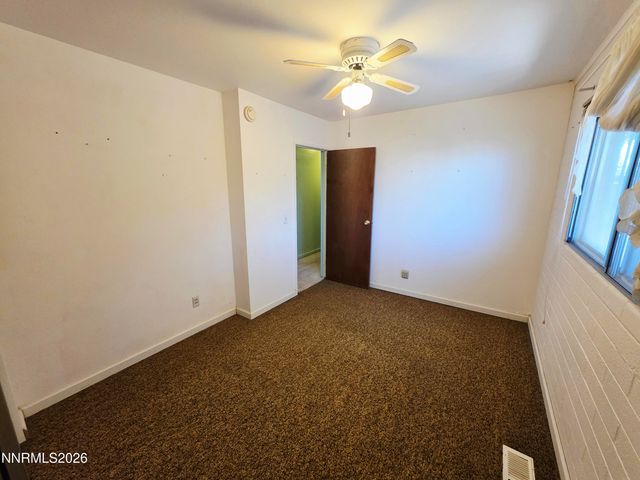 761 W A Street, Fallon, NV 89406