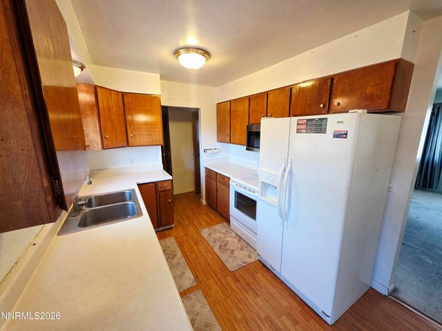 761 W A Street, Fallon, NV 89406