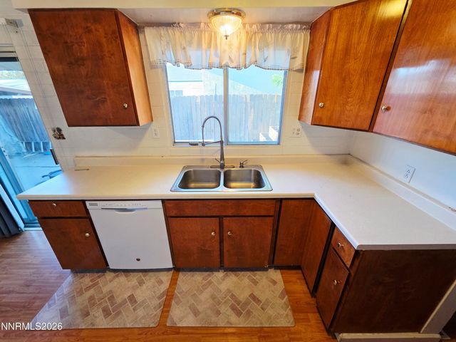 761 W A Street, Fallon, NV 89406