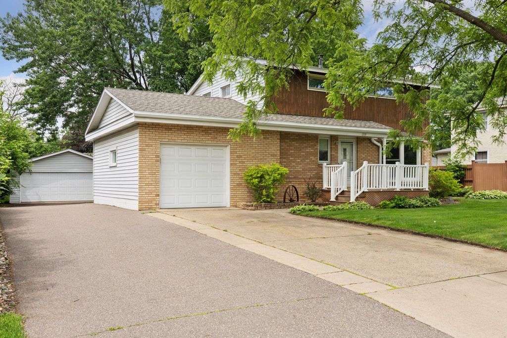 1319 9th Avenue, Anoka, MN 55303