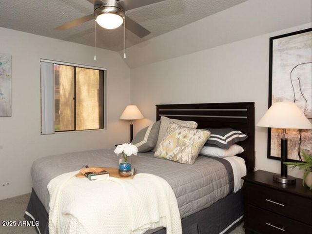 9415 N 99th Avenue 1, Peoria, AZ 85345