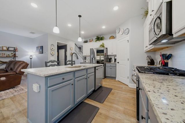 1135 AWENASA Drive, Villa Rica, GA 30180