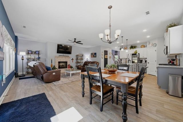 1135 AWENASA Drive, Villa Rica, GA 30180