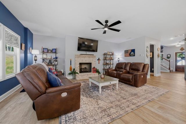 1135 AWENASA Drive, Villa Rica, GA 30180