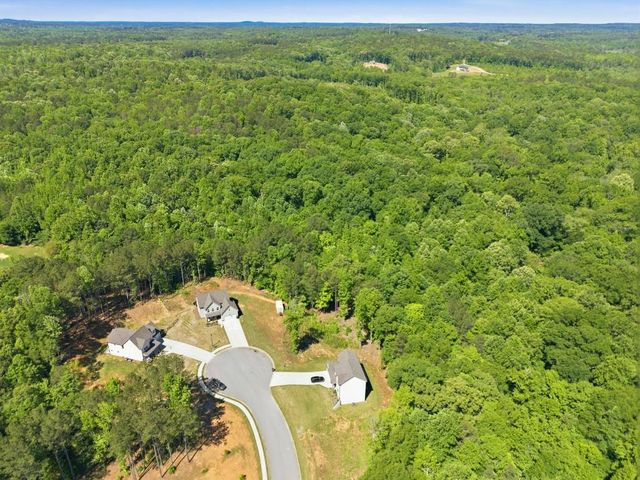 1135 AWENASA Drive, Villa Rica, GA 30180