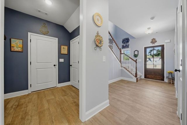 1135 AWENASA Drive, Villa Rica, GA 30180