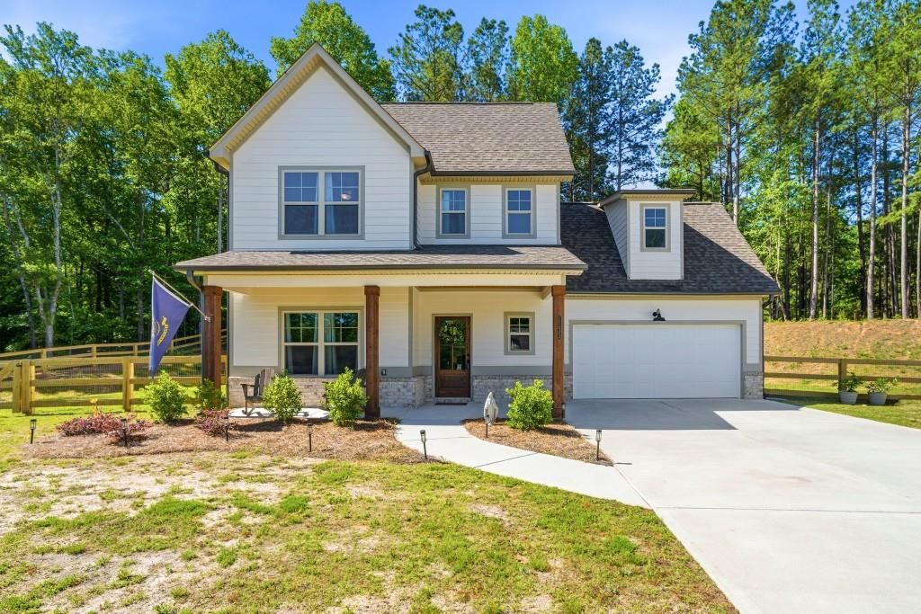 1135 AWENASA Drive, Villa Rica, GA 30180