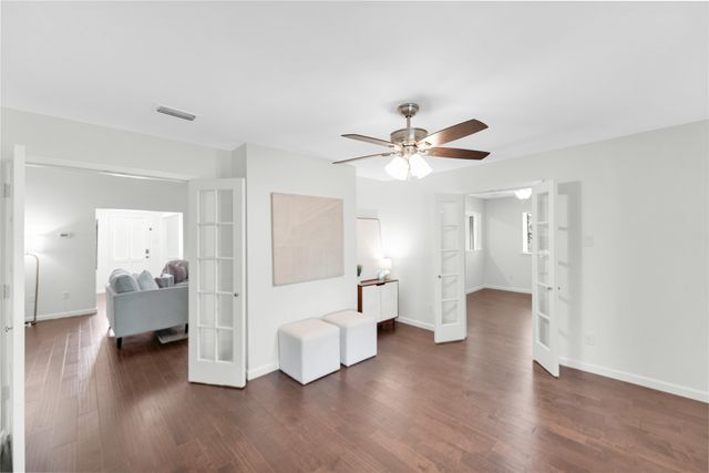 2600 Summertree Drive, Carrollton, TX 75006