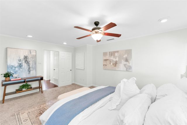 2600 Summertree Drive, Carrollton, TX 75006