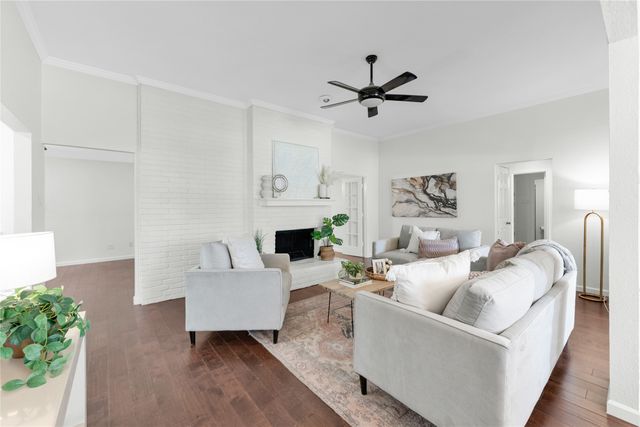 2600 Summertree Drive, Carrollton, TX 75006