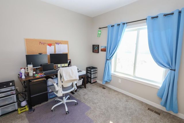 337 6th Street SE, Dover, MN 55929