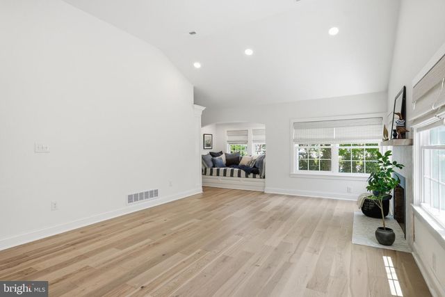 803 NEW LN, St Michaels, MD 21663