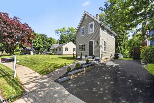162 Grannis Ave, Morris Plains Boro, NJ 07950