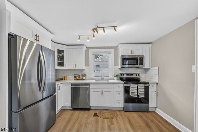 162 Grannis Ave, Morris Plains Boro, NJ 07950